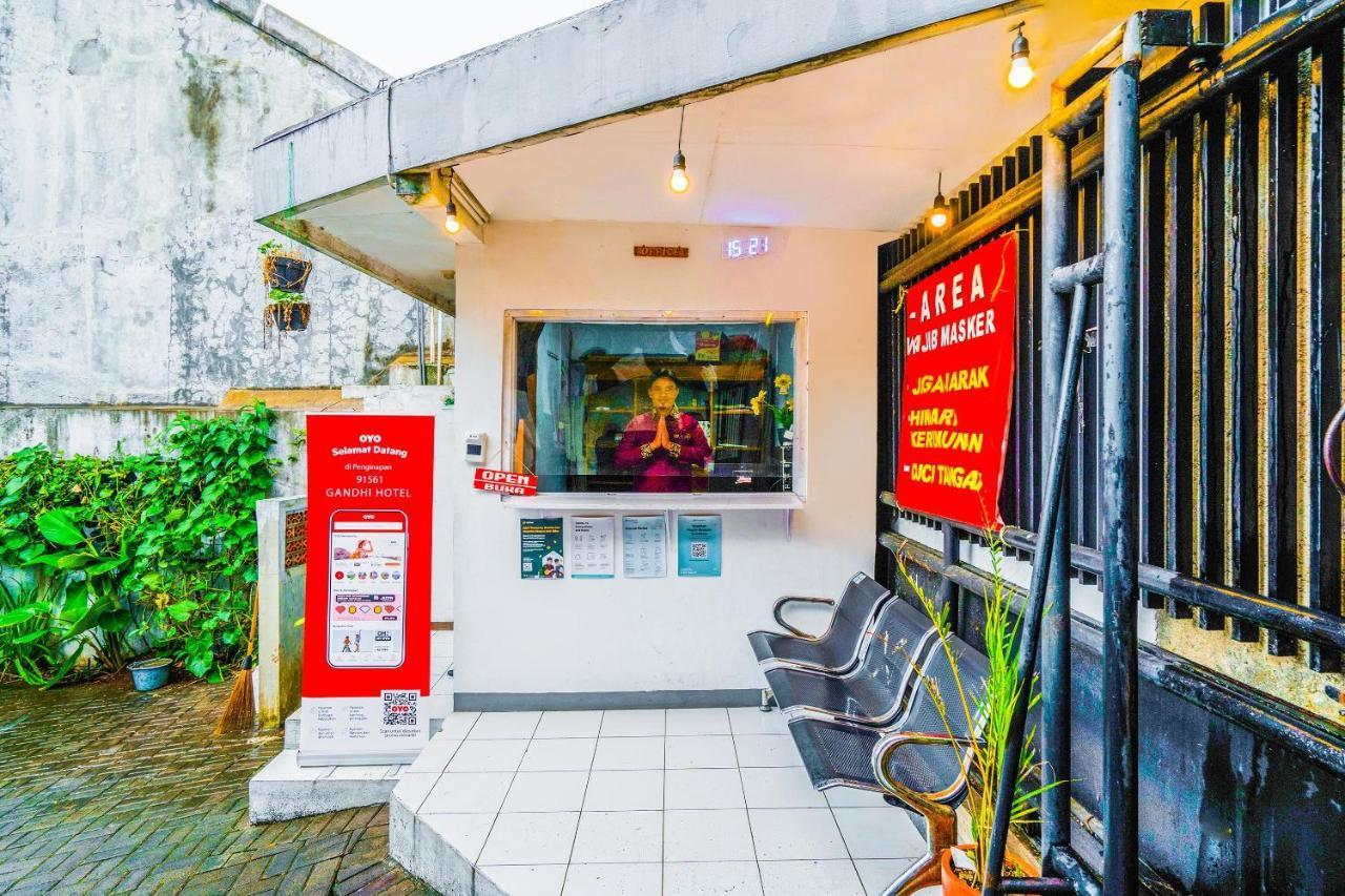Oyo 91561 Gandhi Hotel Bandung Exterior foto